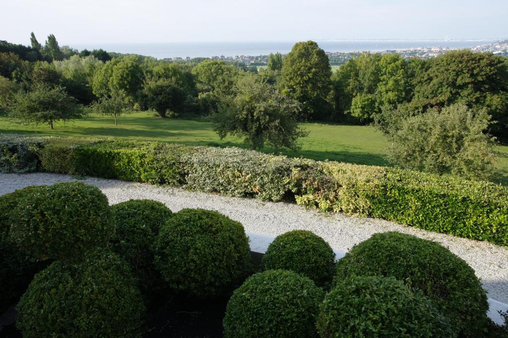 مبيت وإفطار دوفييل Manoir De Benerville المظهر الخارجي الصورة